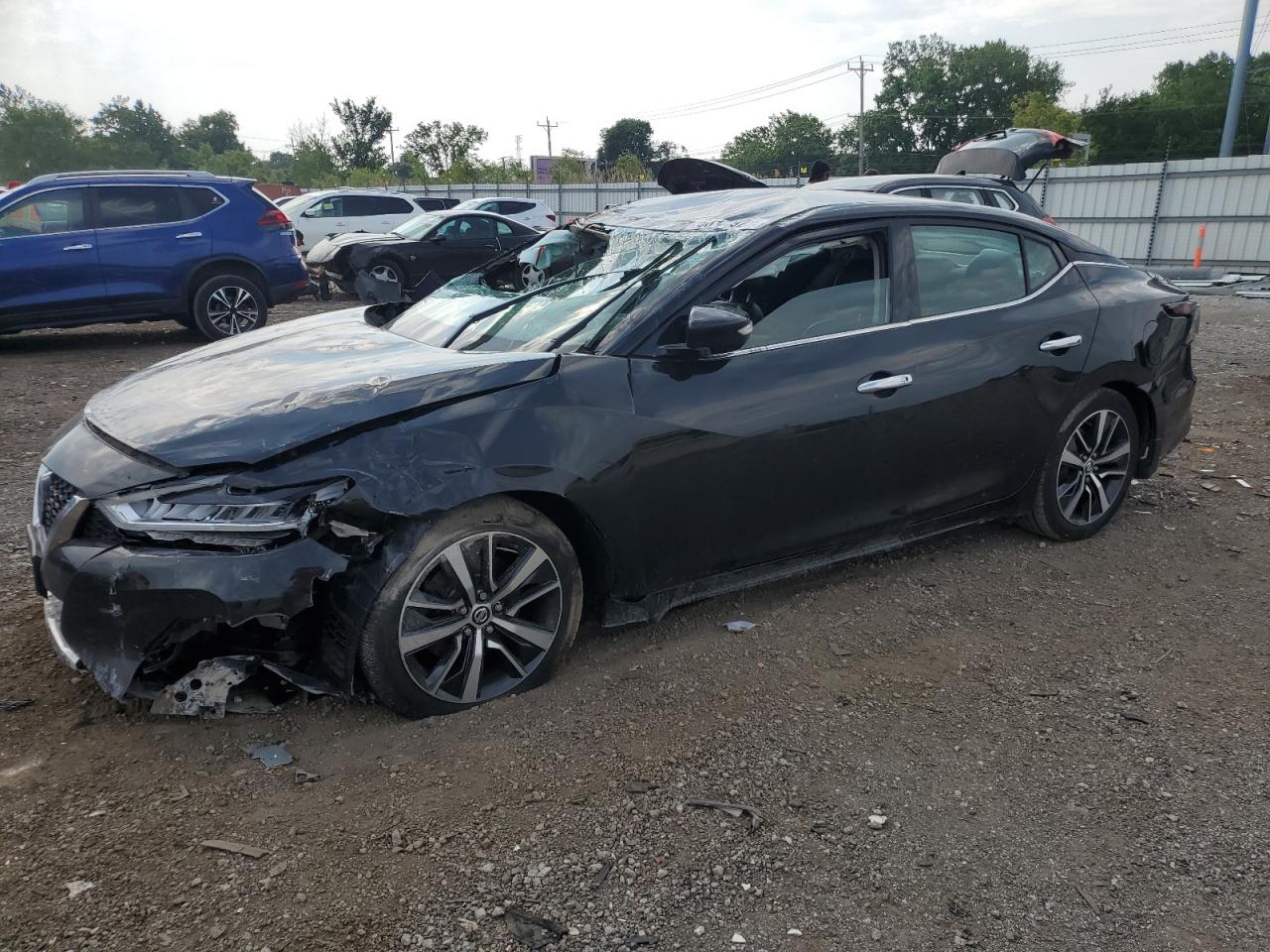 NISSAN MAXIMA S