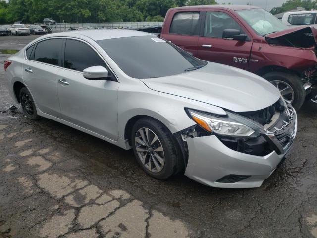 Vin: 1n4al3ap7jc197800, lot: 59804365, nissan altima 2.5 20184