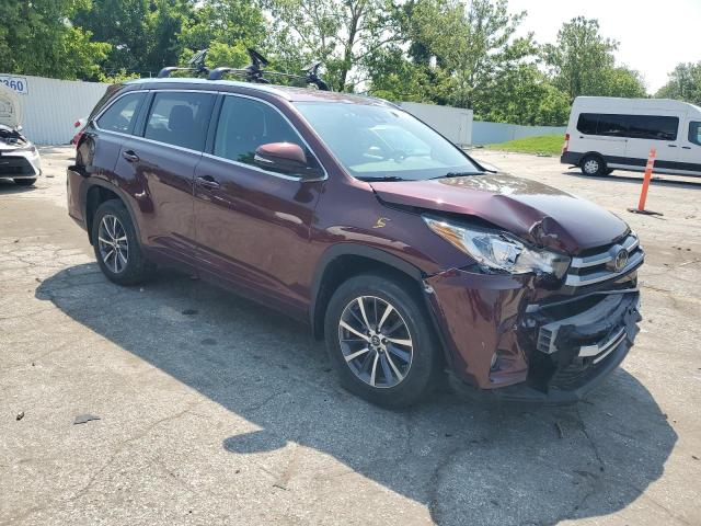 Vin: 5tdjzrfh0hs427800, lot: 59789615, toyota highlander se 20174