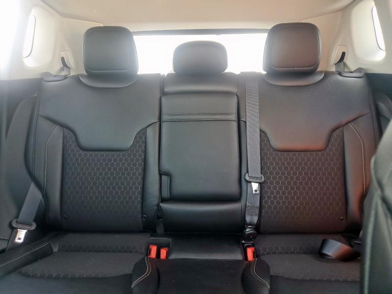 2018 JEEP COMPASS LA 3C4NJDBB1JT261988