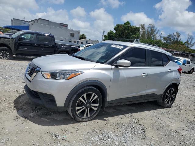 NISSAN KICKS S