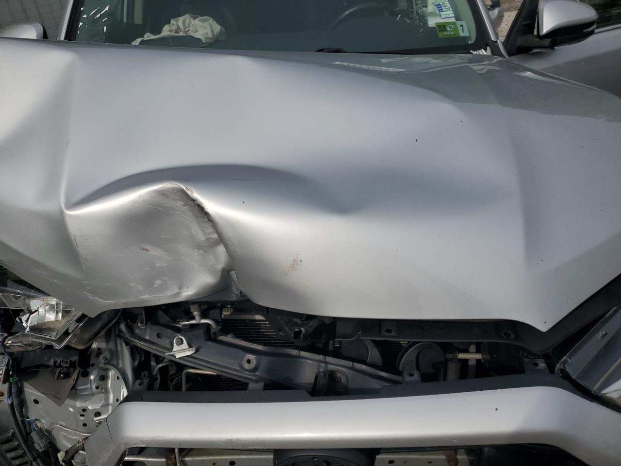 TOYOTA 4RUNNER SR5/SR5 PREMIUM