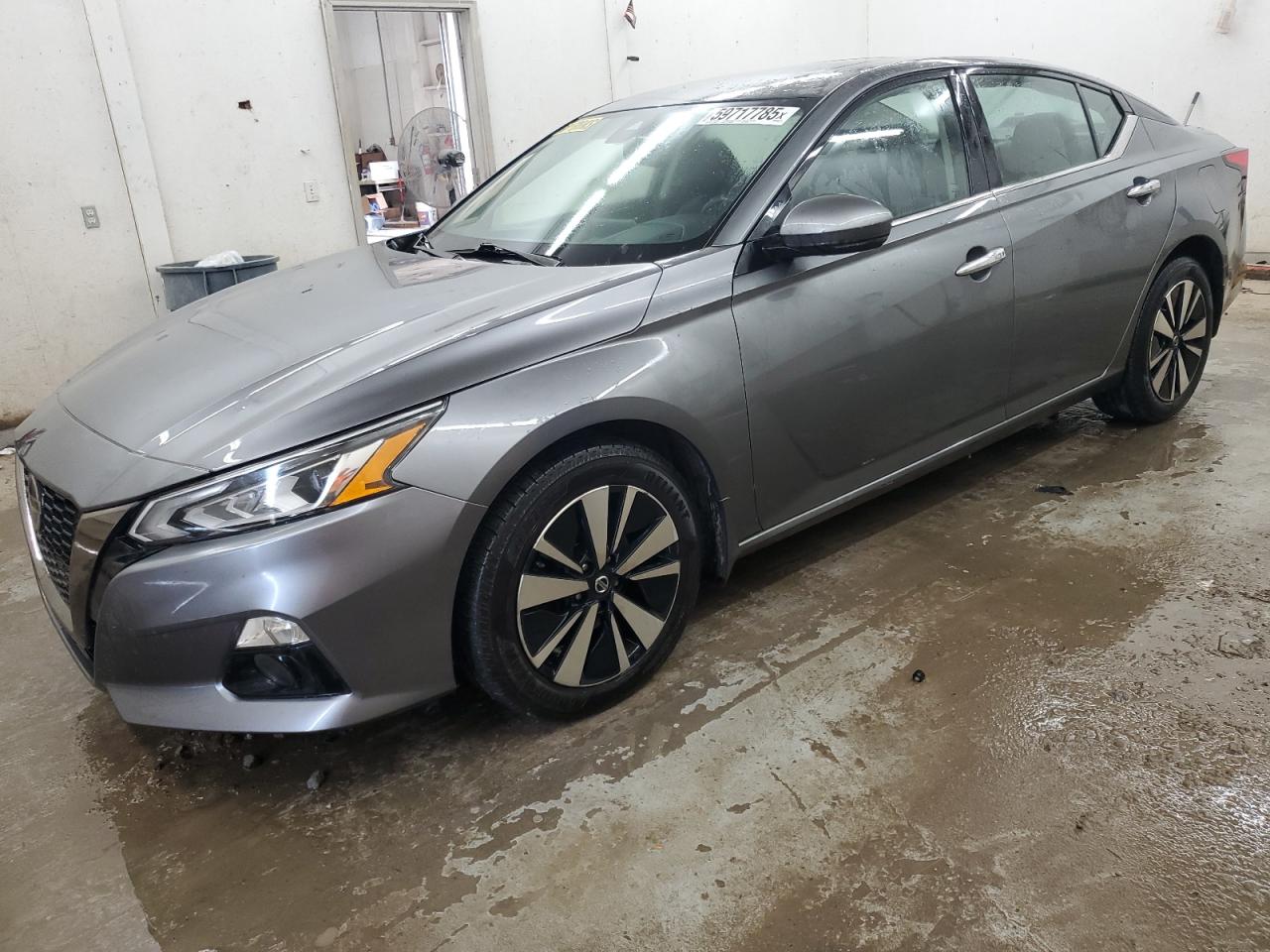 NISSAN ALTIMA SV