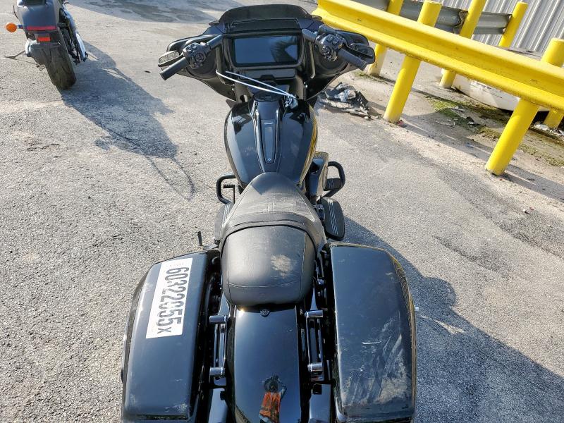 2024 HARLEY-DAVIDSON FLHX 1HD1KB718RB663891