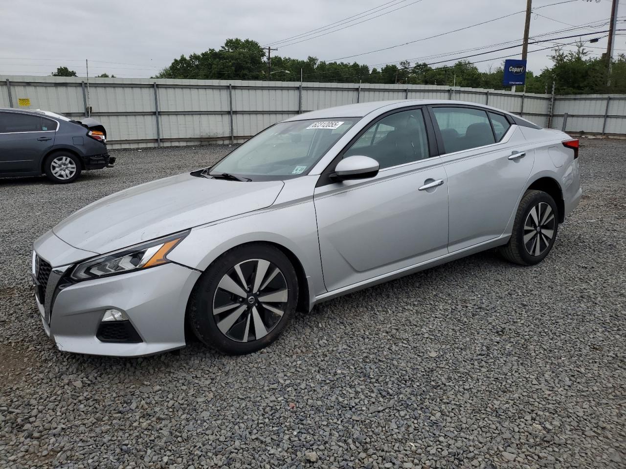 NISSAN ALTIMA SV