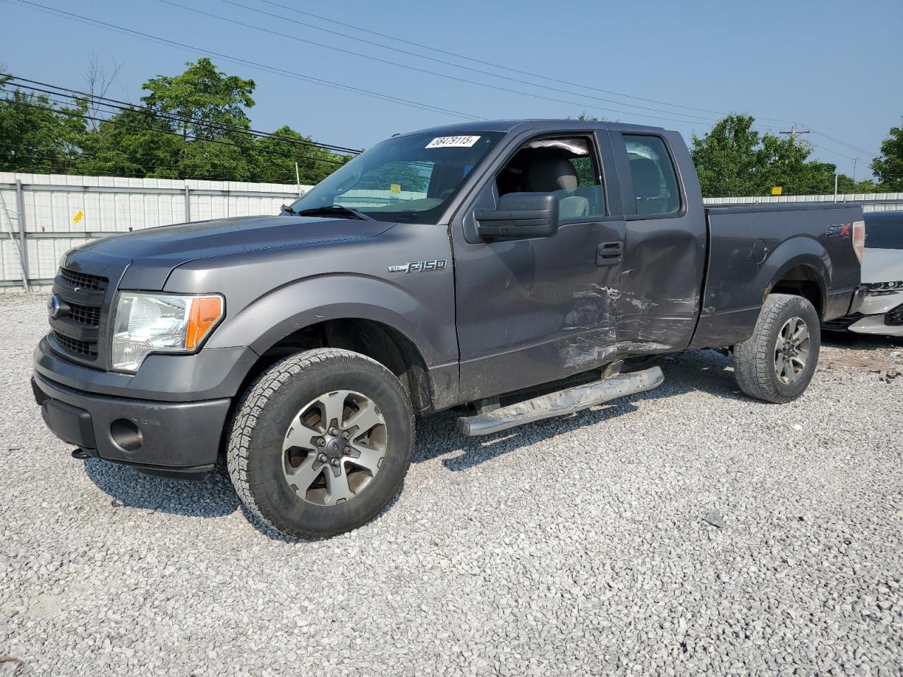 FORD F-150 SUPER CAB