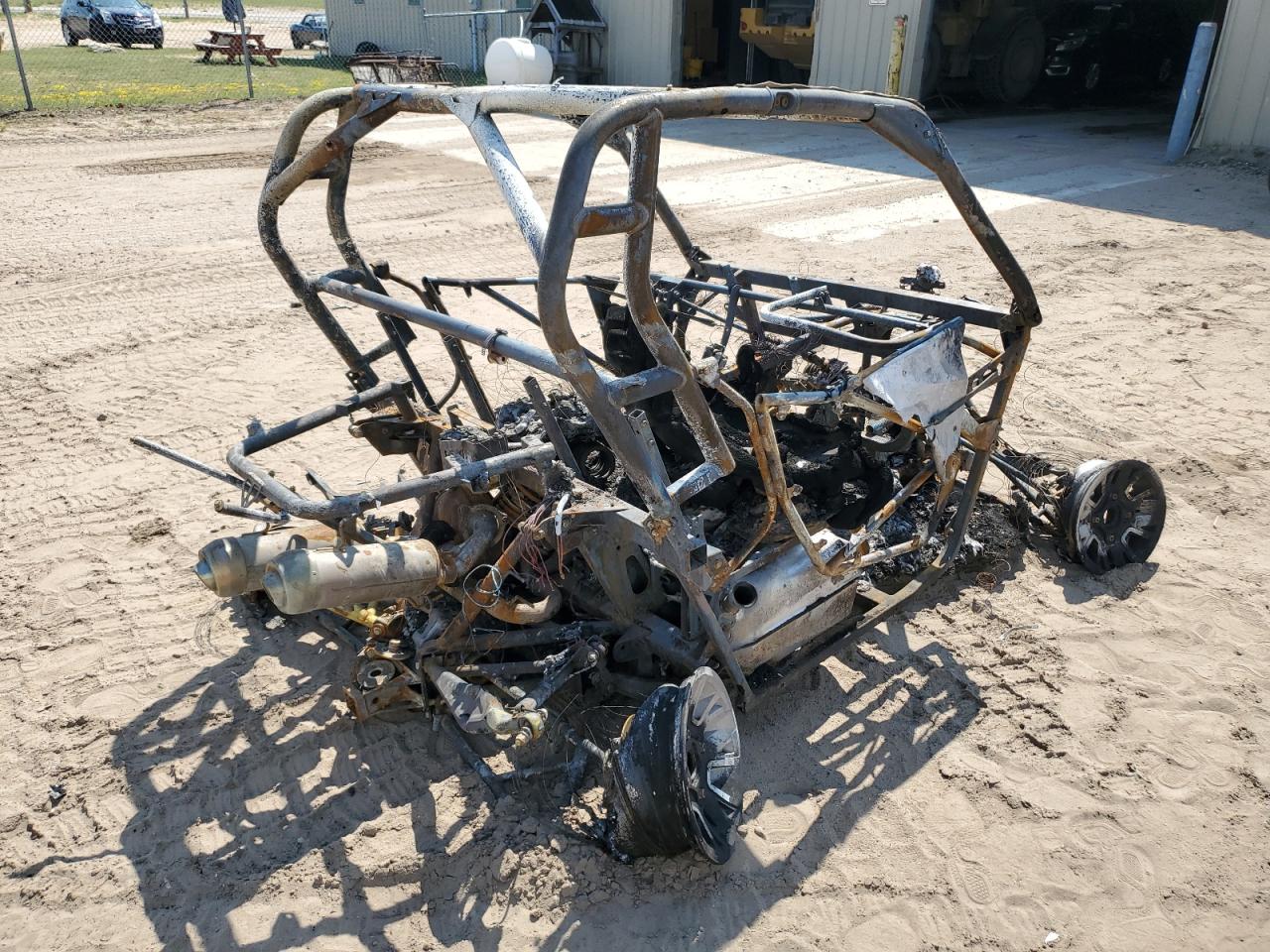 Lot #3191584011 2015 CAN-AM MAVERICK 1