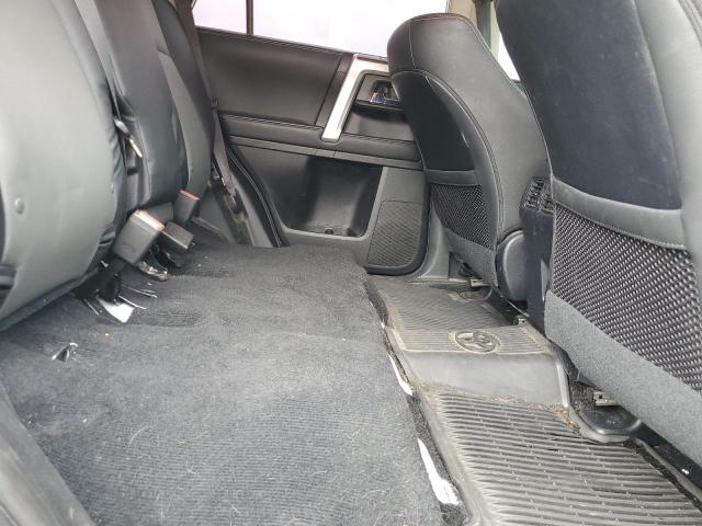 2020 TOYOTA 4RUNNER SR - JTEBU5JR4L5763312
