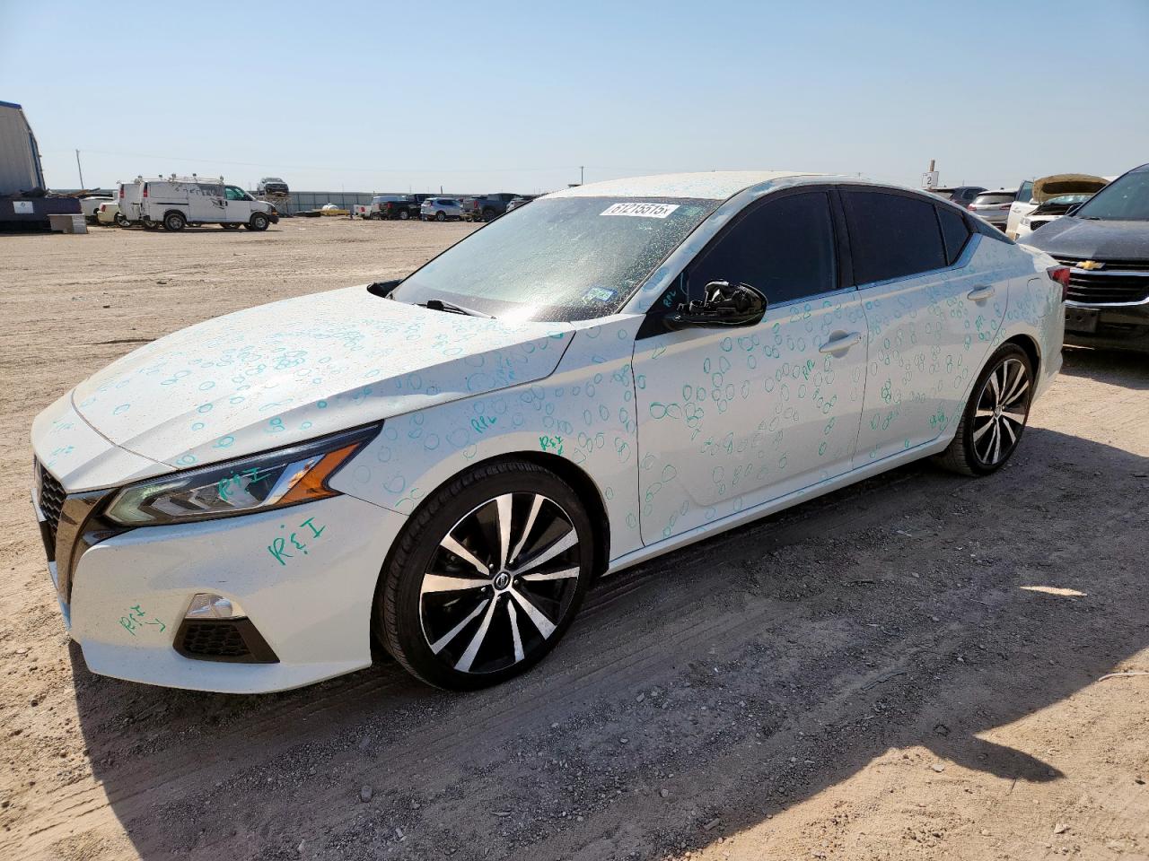 NISSAN ALTIMA SR