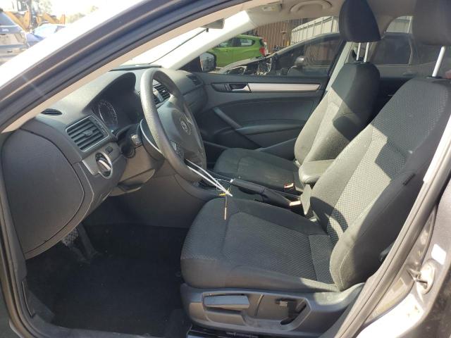 2015 VOLKSWAGEN PASSAT S - 1VWAT7A30FC006012