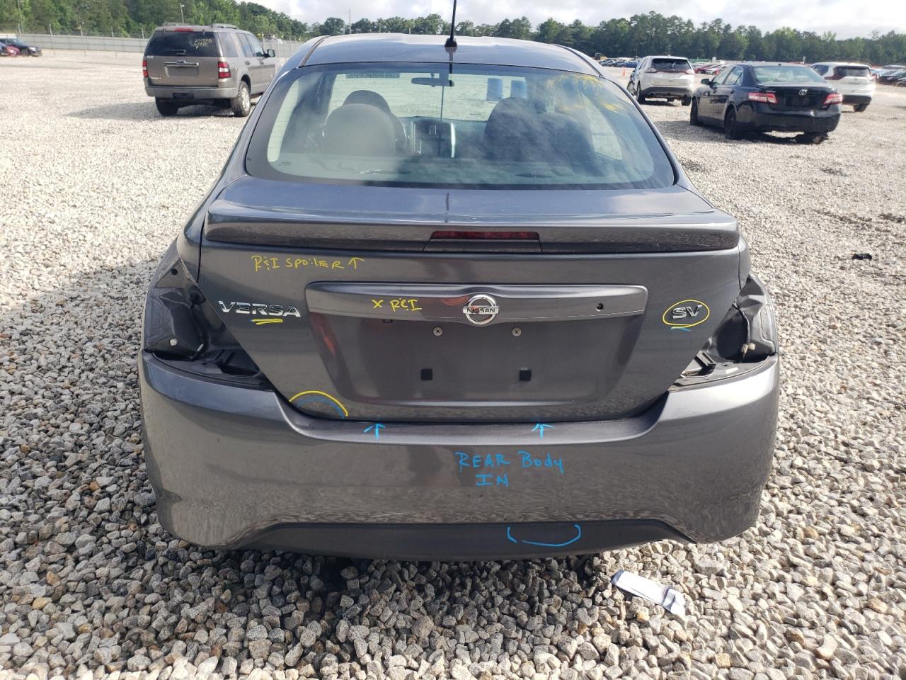 Nissan Versa 2018
