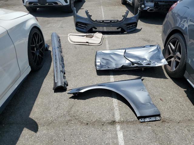 2018 MERCEDES-BENZ S 560 WDDUG8DB9JA395417