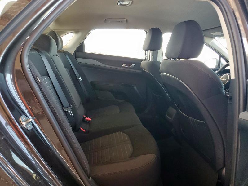 2025 KIA K5 LXS - KNAG24J71S5316179