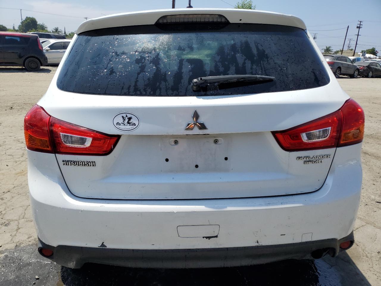 MITSUBISHI OUTLANDER ES