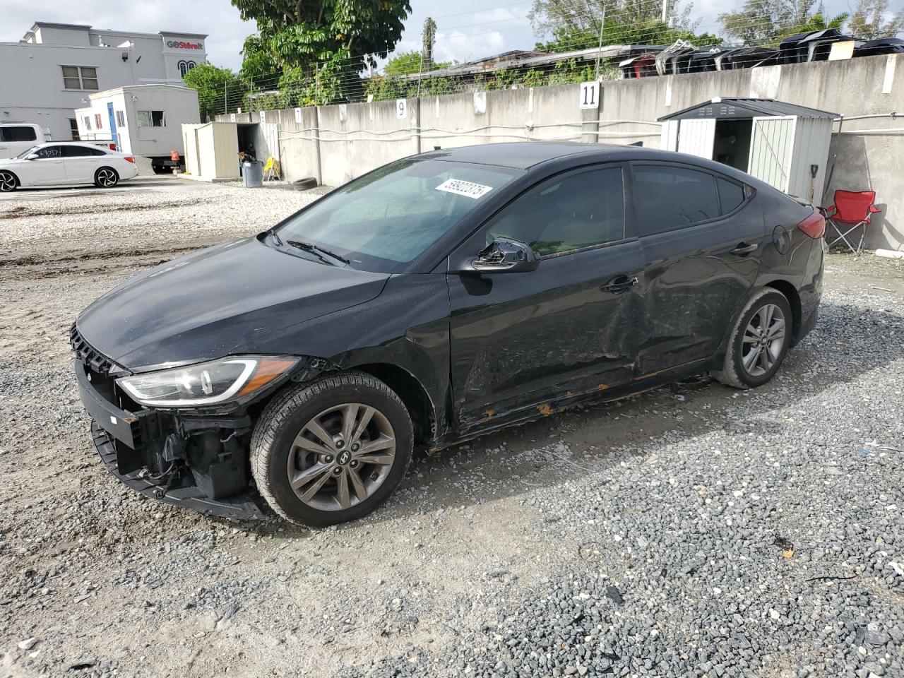 HYUNDAI ELANTRA SE