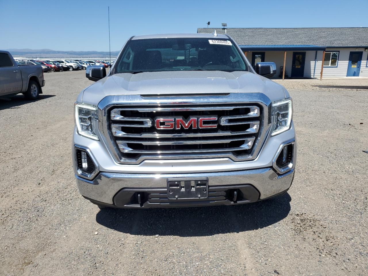 GMC SIERRA K1500 SLT