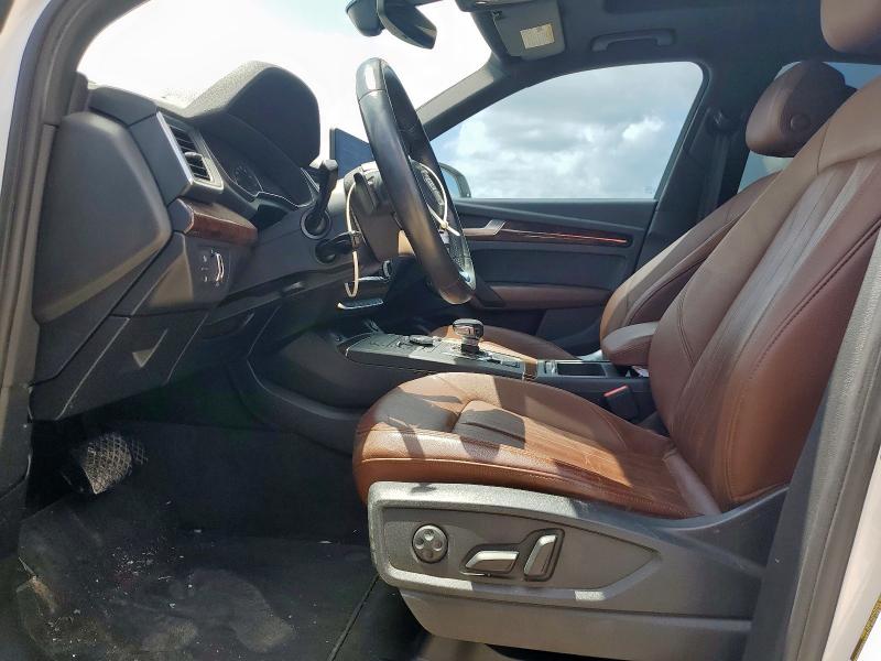2018 AUDI Q5 PREMIUM WA1ANAFY0J2053256