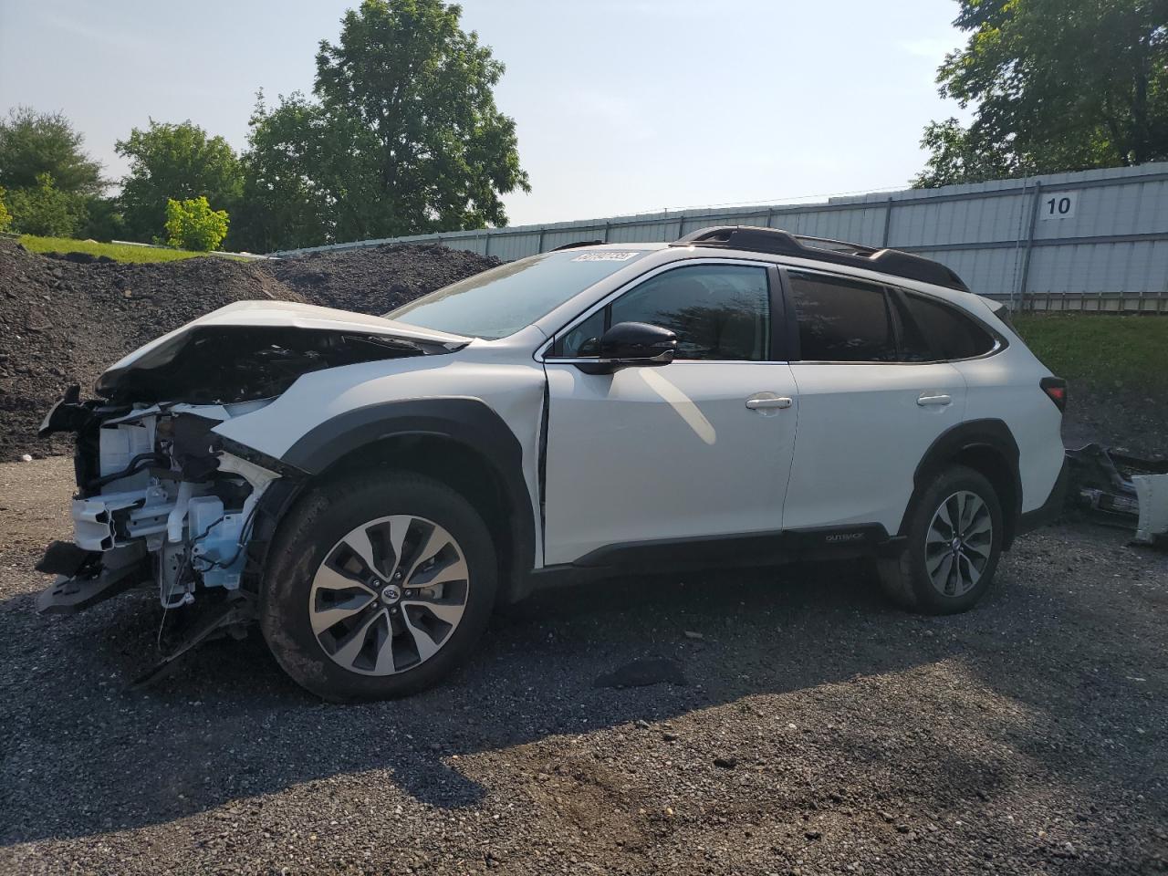 SUBARU OUTBACK LIMITED XT