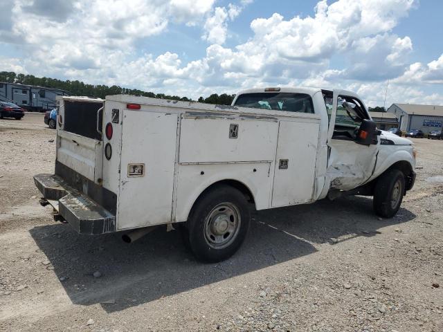 FORD F250 SUPER 2015 white pickup gas 1FDBF2A66FEB56394 photo #4