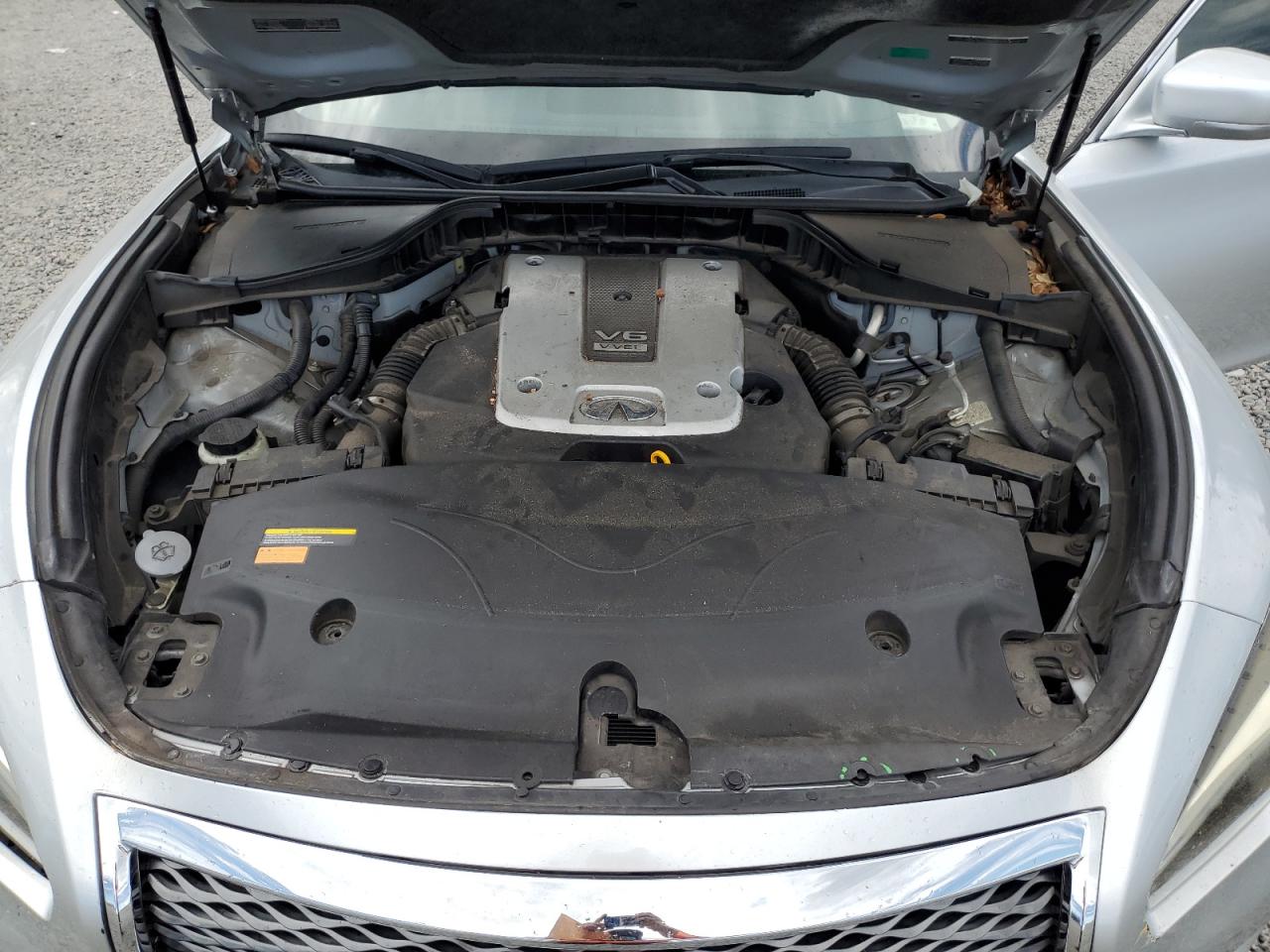 INFINITI Q70 3.7 LUXE