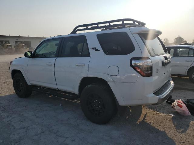 2021 TOYOTA 4RUNNER SR - JTEPU5JR0M5940221