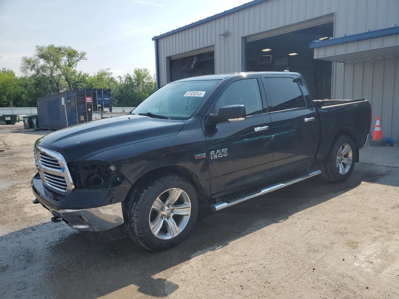 RAM 1500 SLT