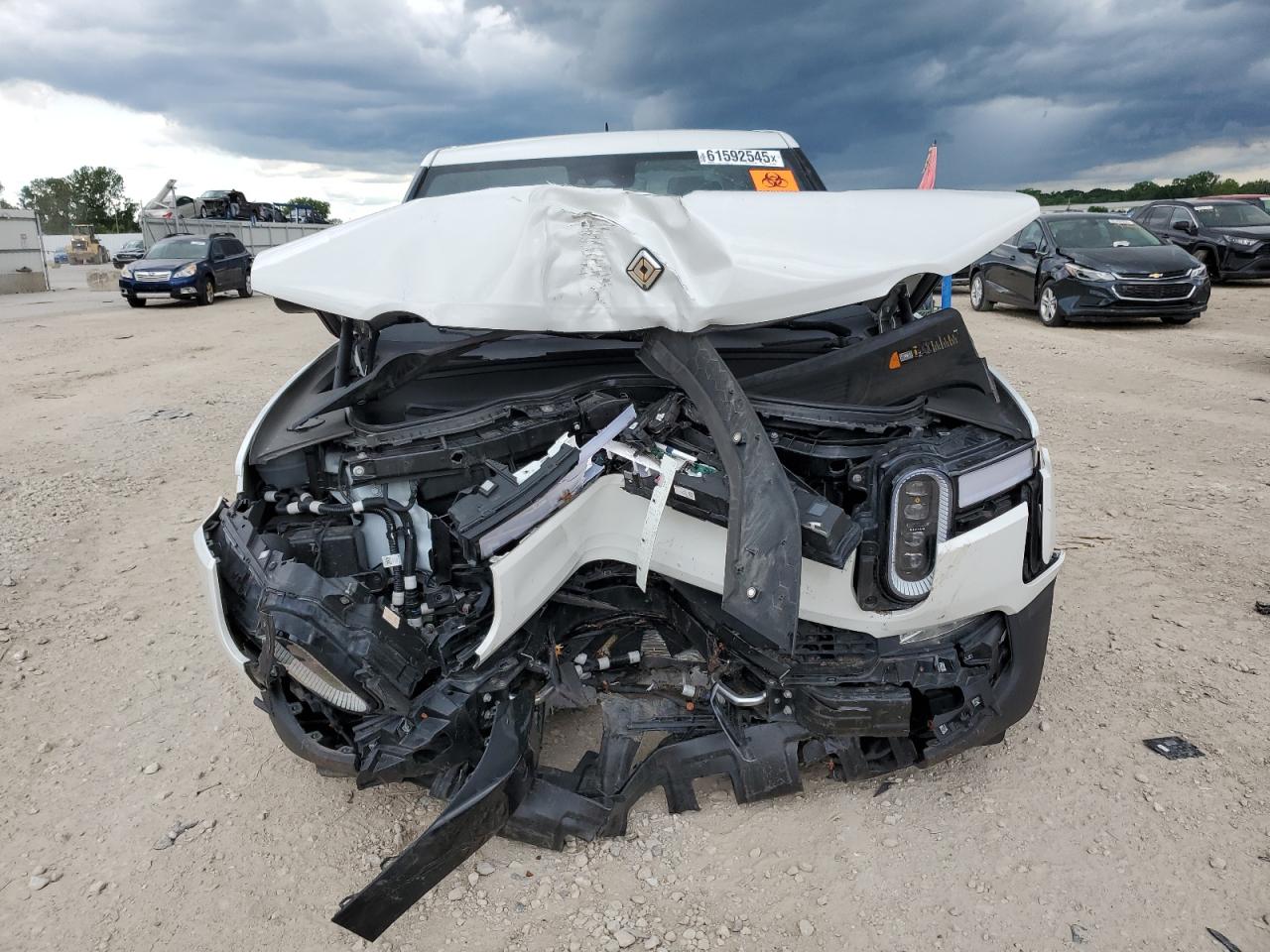 RIVIAN R1T ADVENTURE