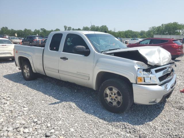 2011 CHEVROLET SILVERADO K1500 LT - 1GCRKSE38BZ335800