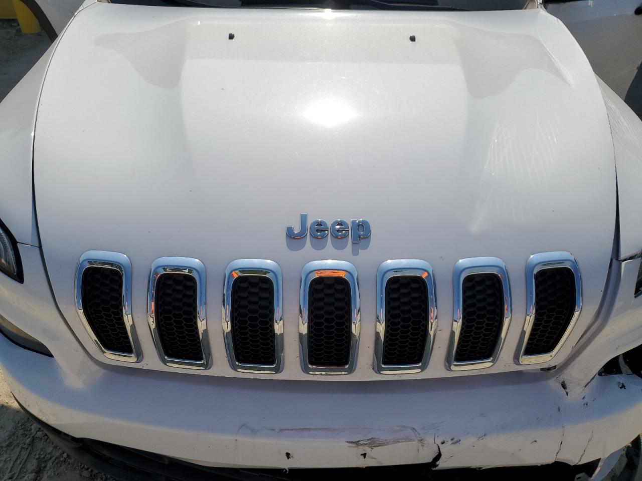 JEEP GRAND CHEROKEE SPORT