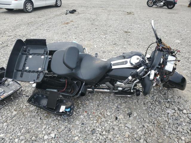 Global Auto Auctions: 2013 HARLEY-DAVIDSON FLHX STREE