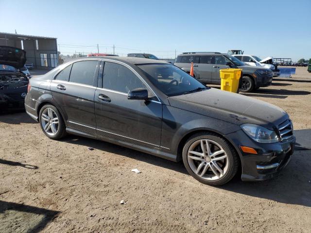 Vin: wddgf8abxea945153, lot: 61038355, mercedes-benz c-class 300 4matic 20144