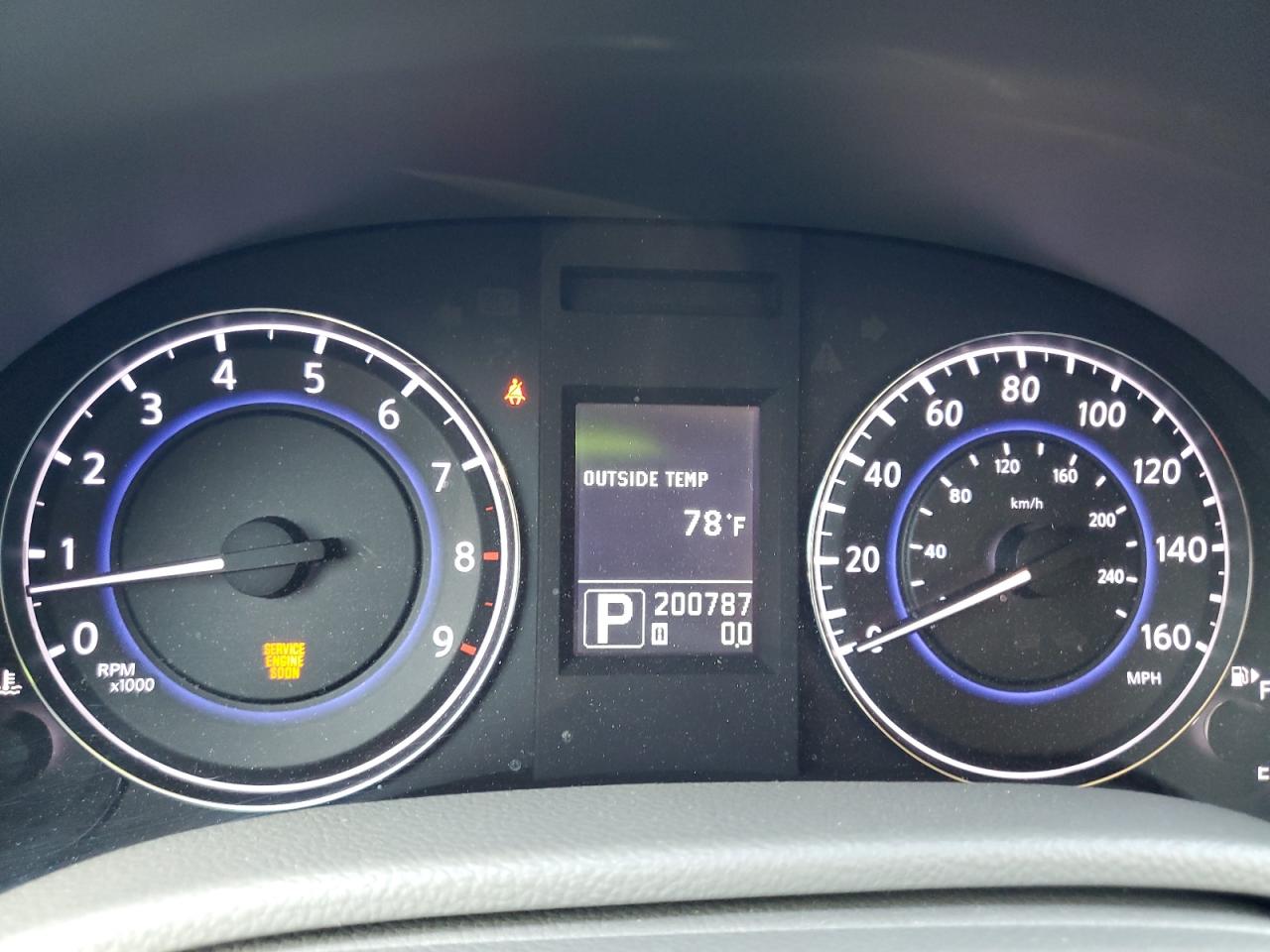 Infiniti G37 2012
