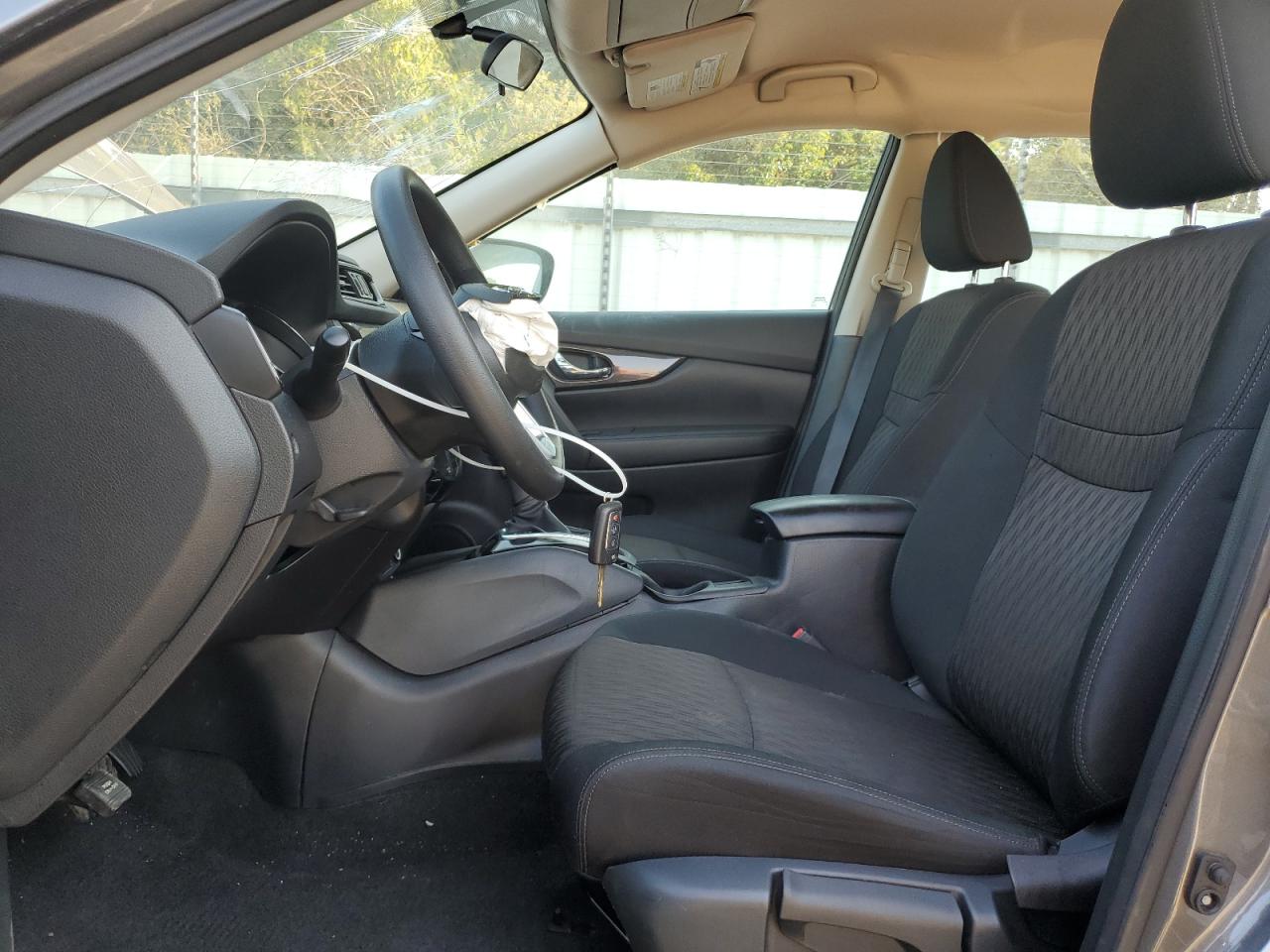 Nissan Rogue s 2018