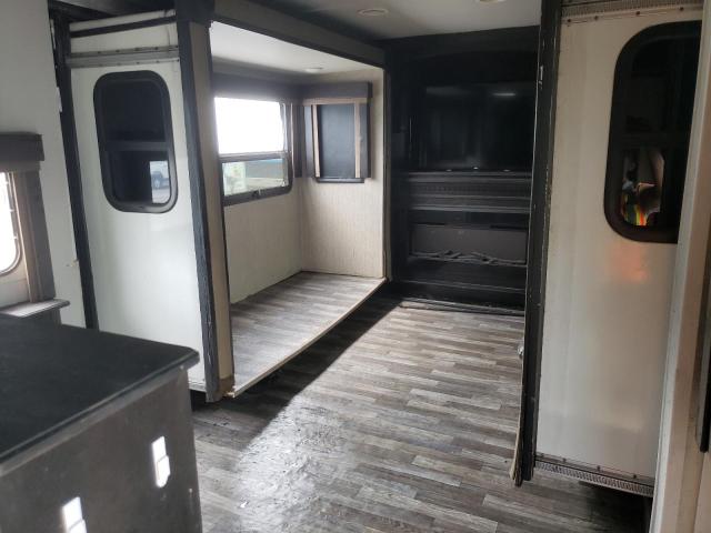 2017 GRANDESIGN MOMENTUM #3234714340