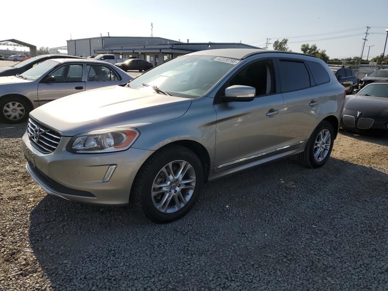VOLVO XC60 T5