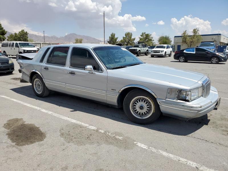 Vin: 1lnlm82w2py752923, lot: 60463075, lincoln towncar signature 19934