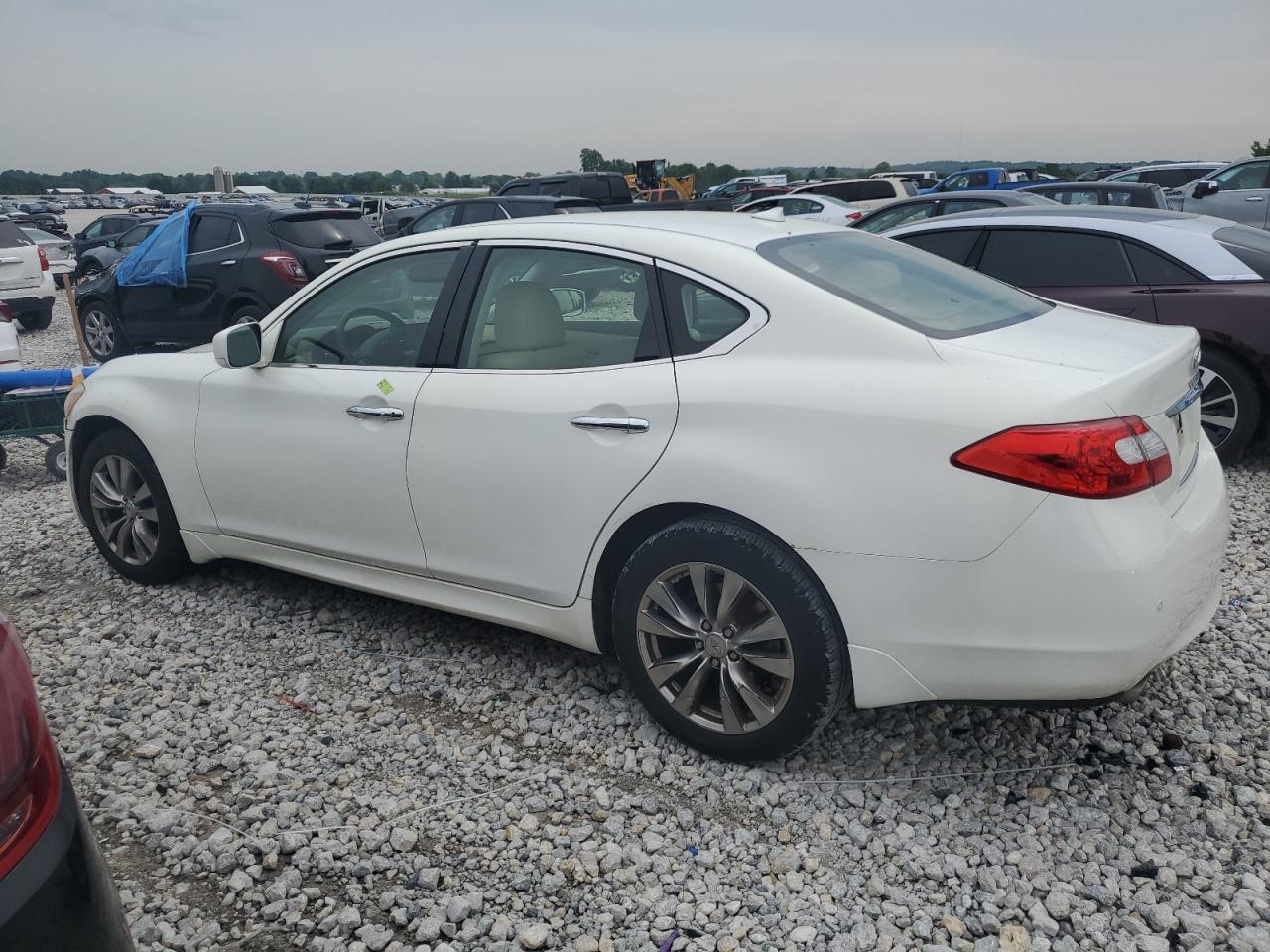 INFINITI M37 X