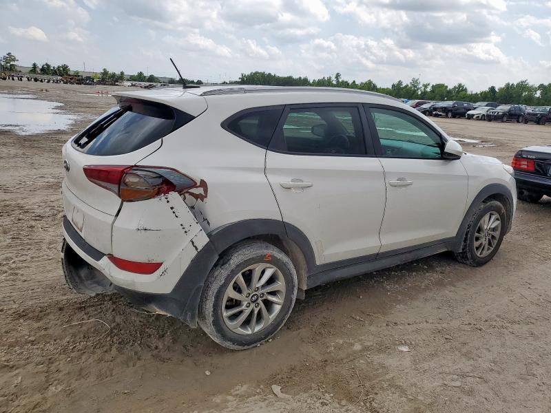 HYUNDAI TUCSON LIM 2016 white  gas KM8J33A43GU235361 photo #4