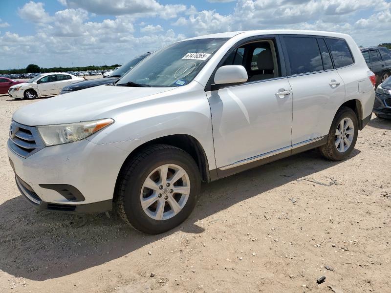 Vin: 5tdbk3eh1ds212010, lot: 61476265, toyota highlander base 2013 img_1