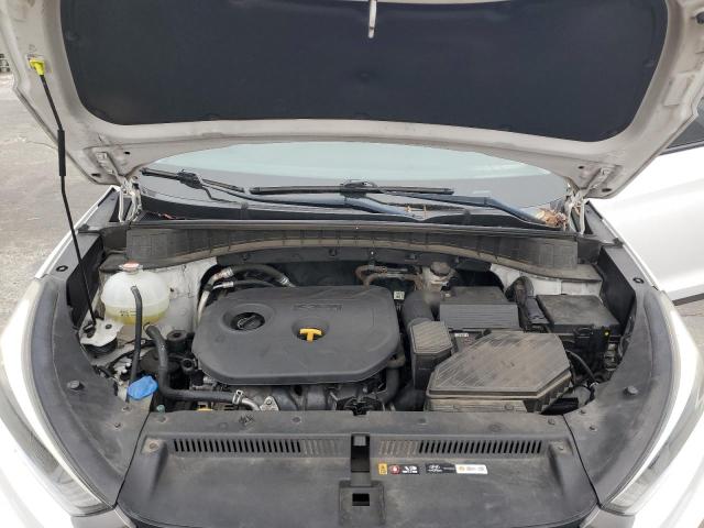 2016 HYUNDAI TUCSON SE KM8J23A41GU160159