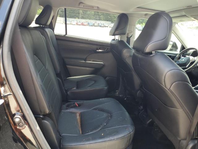 2024 TOYOTA HIGHLANDER LE 5TDKDRAH3RS546937