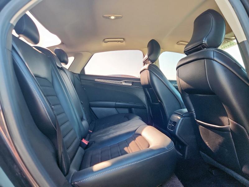 2017 FORD FUSION SE 3FA6P0HD2HR311802