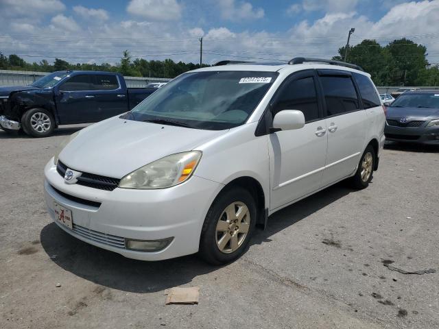 TOYOTA SIENNA XLE