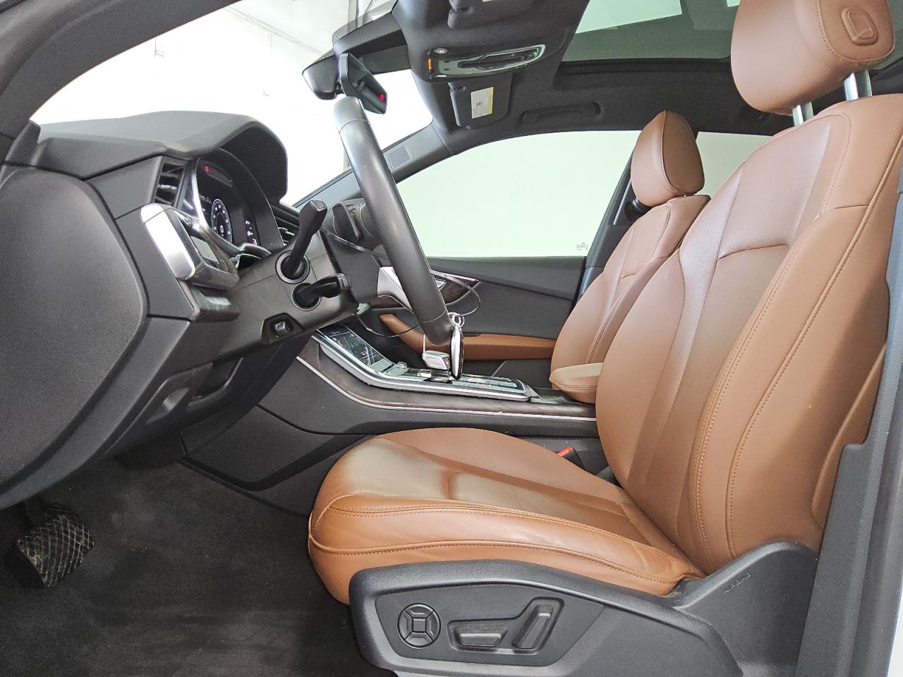 AUDI Q8 PREMIUM PLUS S-LINE