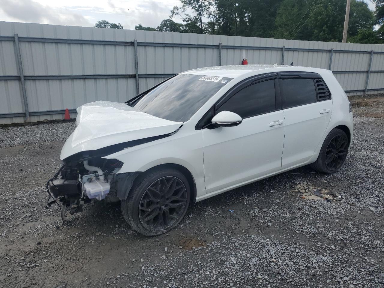 VOLKSWAGEN GOLF S