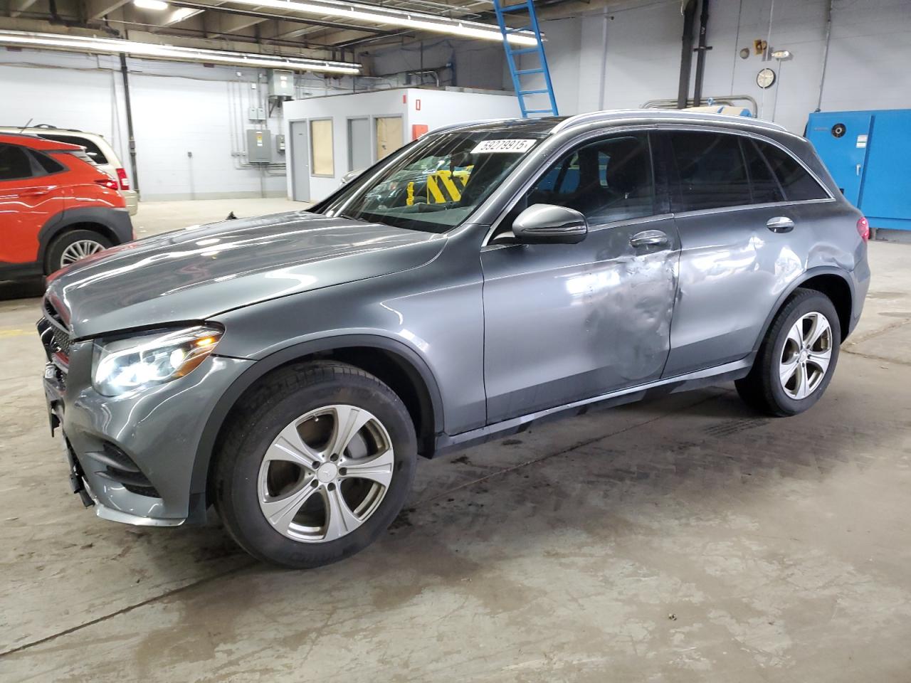 MERCEDES-BENZ GLC-CLASS 300 4MATIC