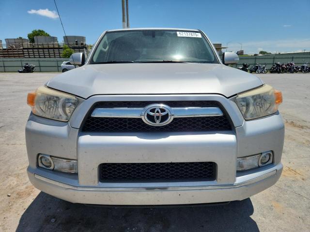 2011 TOYOTA 4RUNNER SR - JTEZU5JR8B5032766