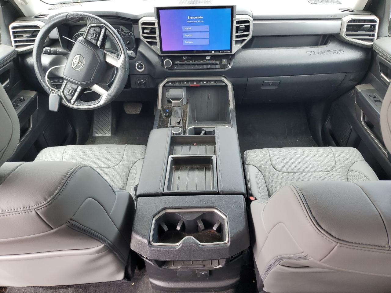 TOYOTA TUNDRA CREWMAX SR5