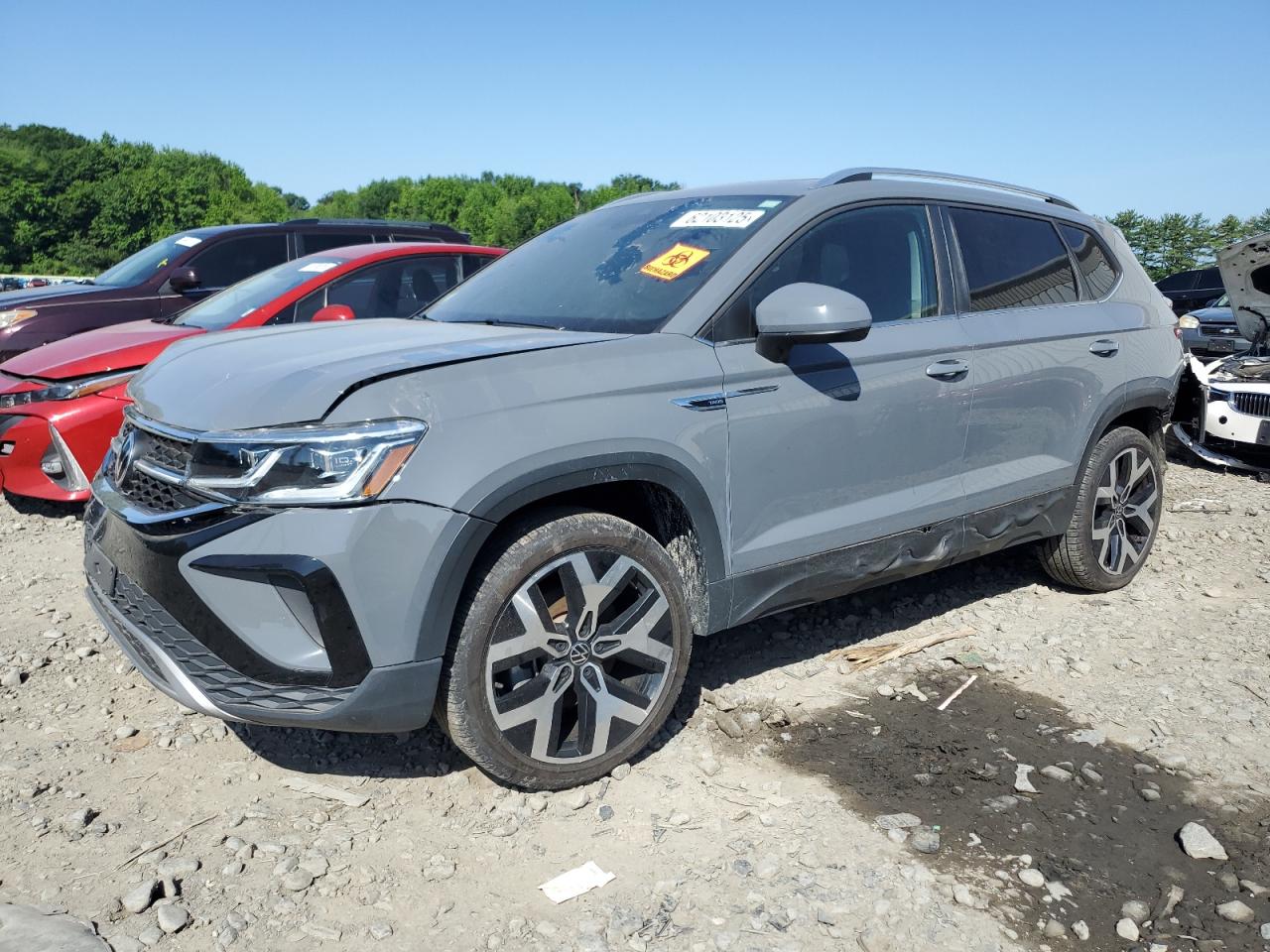 VOLKSWAGEN TAOS SEL