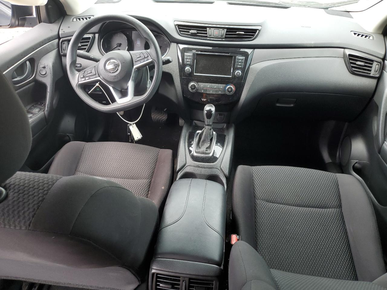 NISSAN ROGUE SPORT S